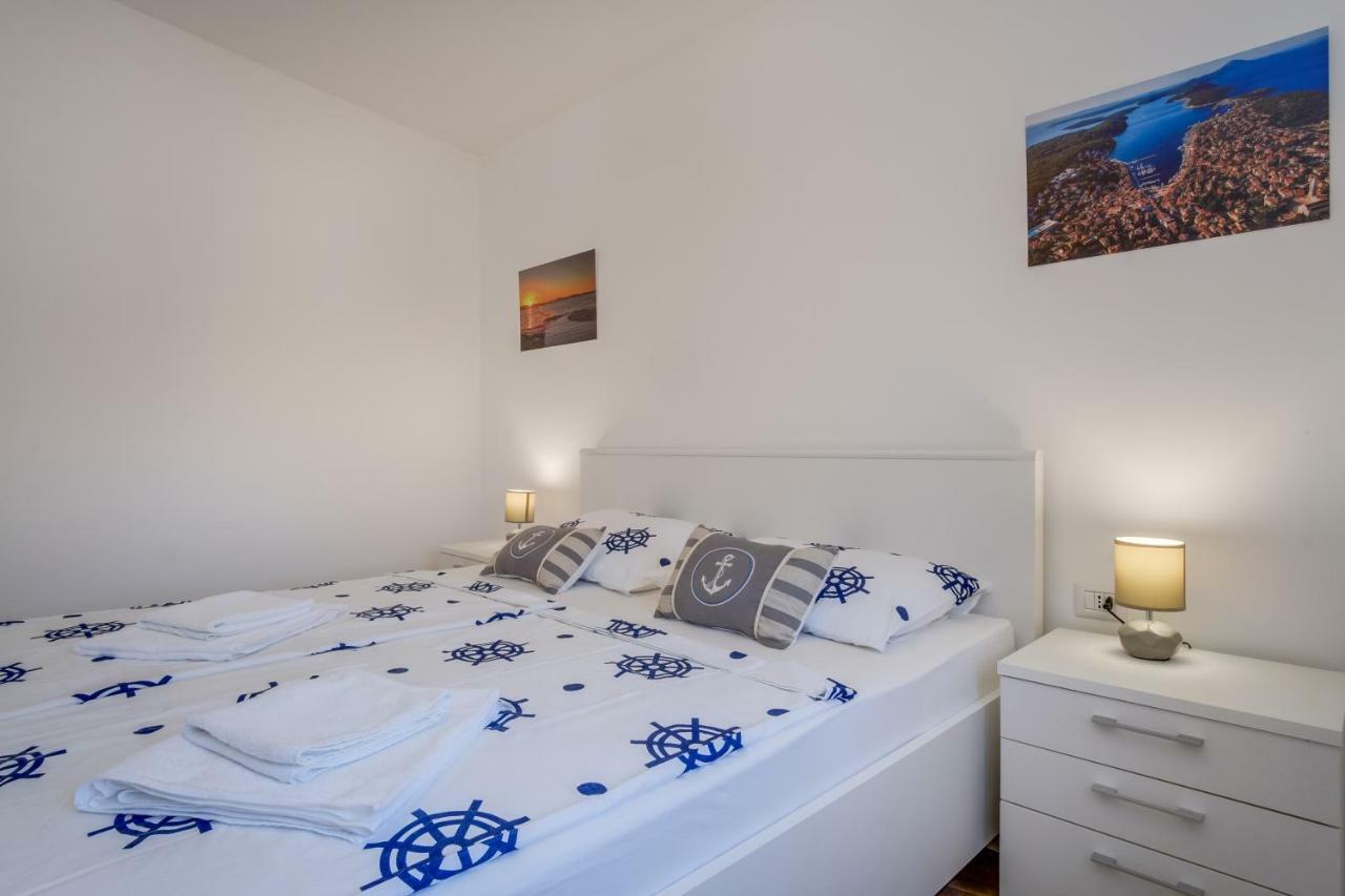 Apartman Filip Mali Lošinj Екстериор снимка